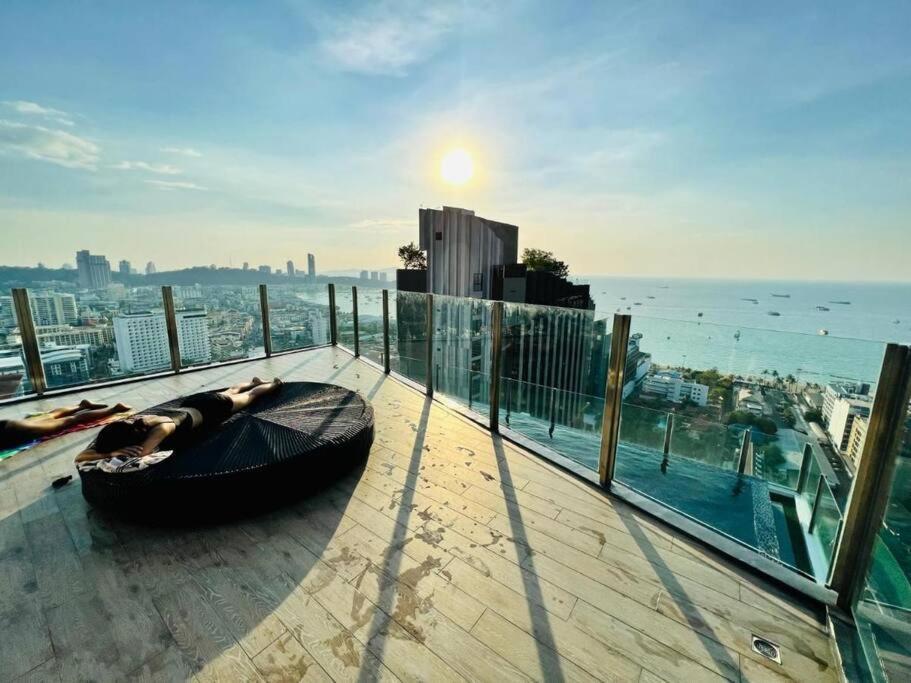 Sea View With Large Balcony @ Apartment *